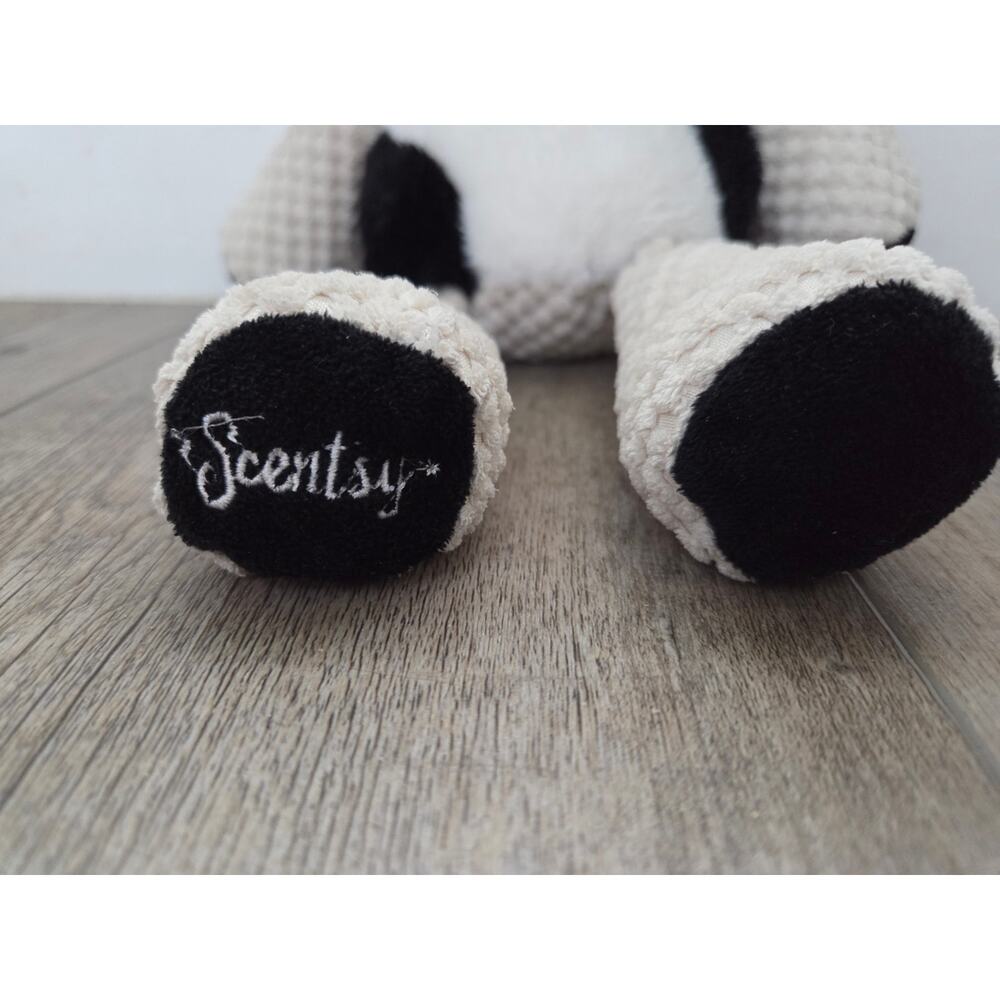 Scentsy Buddy Cow Plush Stuffed Animal Toy w/ Happy Go Lucky Scent Pak - Picture 2 of 6
